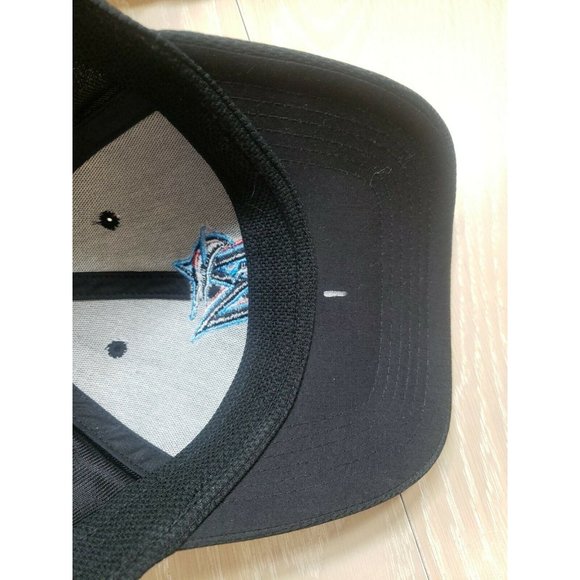 EUC - Miami Marlins Snapback Hat MLB Fan Favorite Baseball Raised Embroidery - Picture 8 of 10